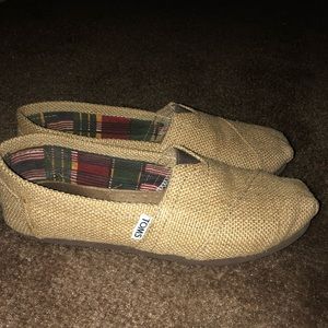 Toms—Burlap